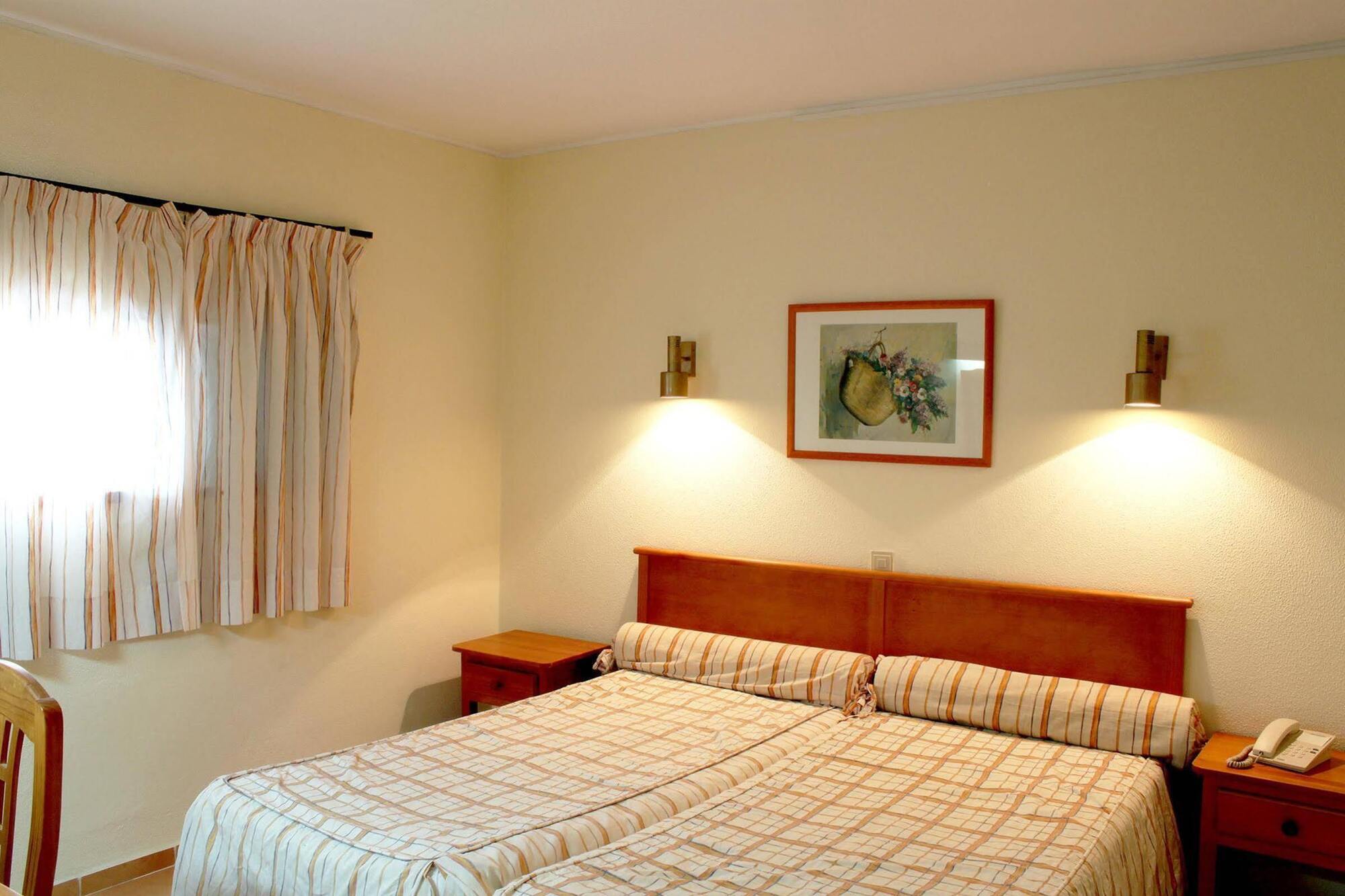 Mirachoro Albufeira Aparthotel Exteriör bild